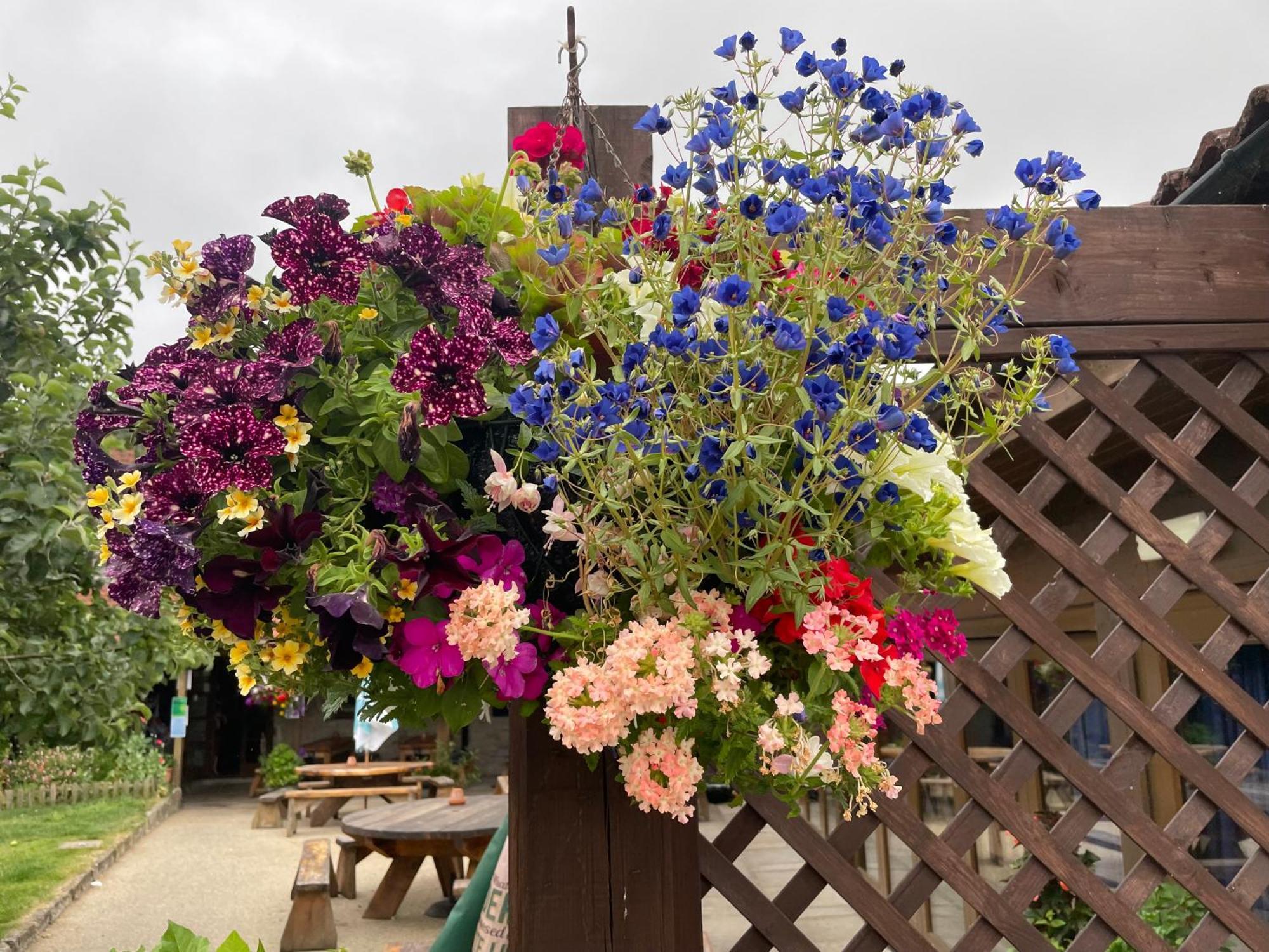 Cross Keys Inn Lydford-on-Fosse ภายนอก รูปภาพ